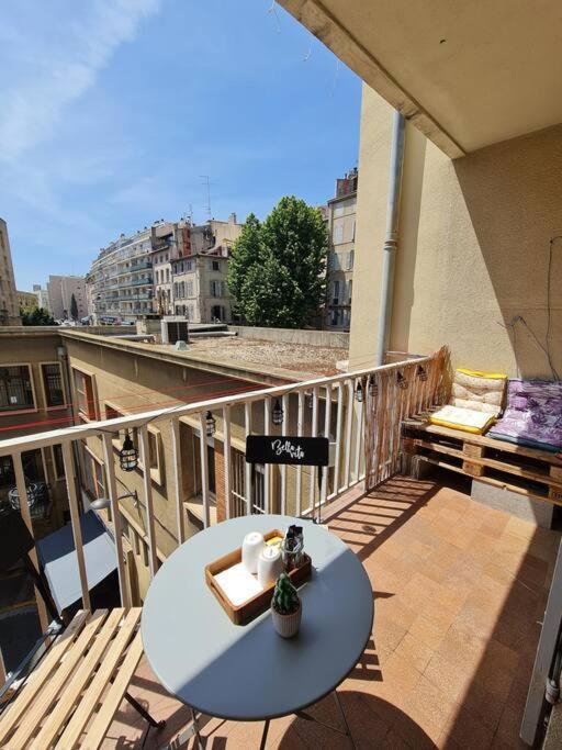 Appartement Vieux Port Марсилия Екстериор снимка